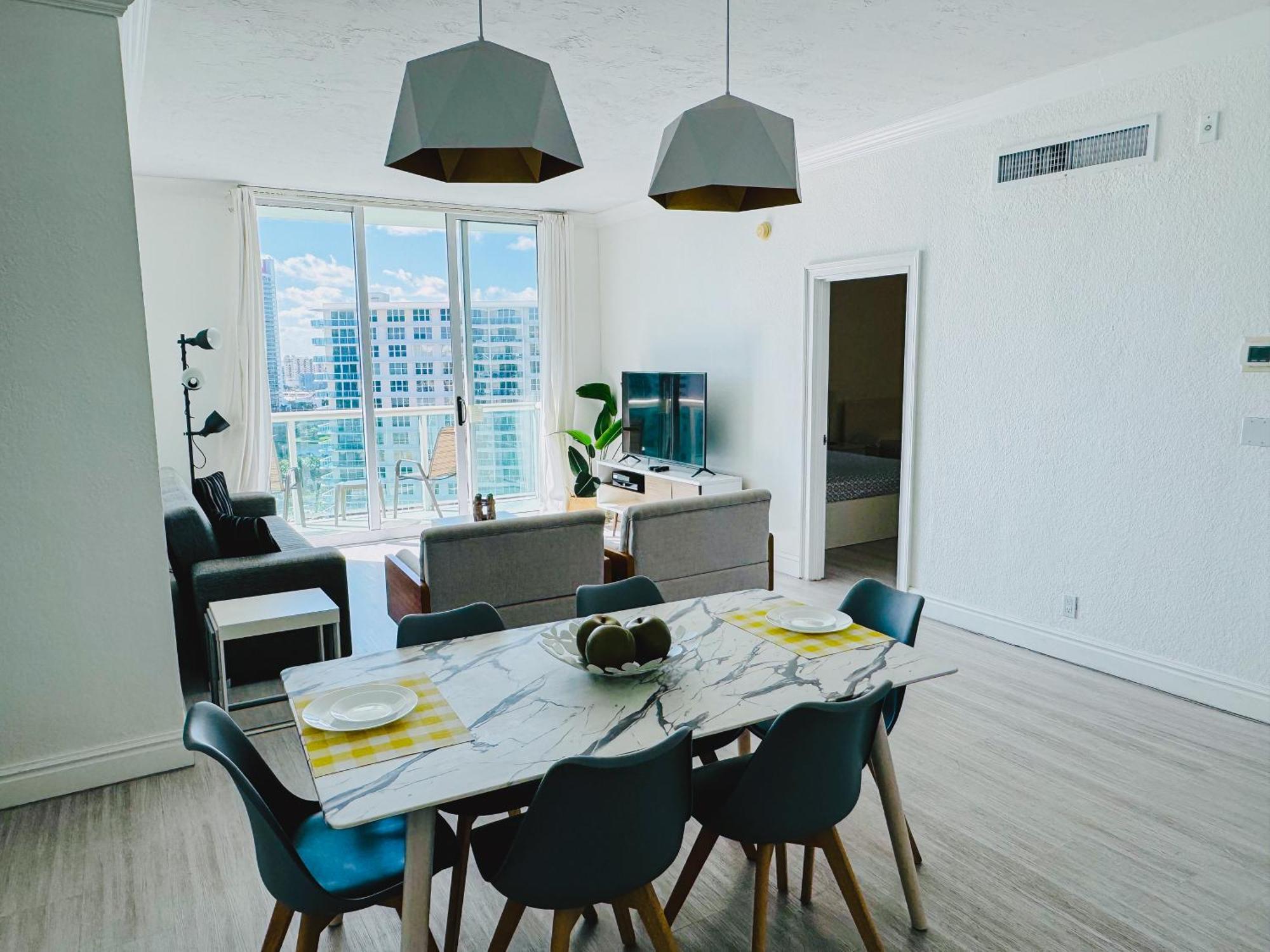 Miami Hollywood Great Two Bedroom Apartment With Channel View 006-22Bvic Exteriér fotografie